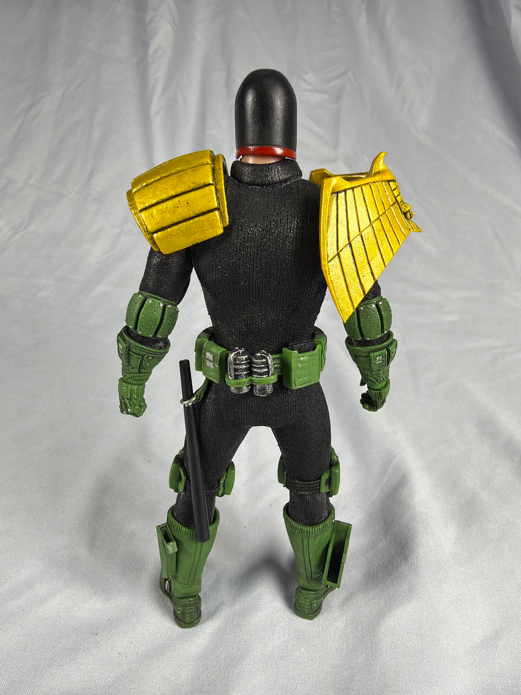 Mezco 1:12 Judge Dredd Dark Blue 6” Figure Loose Incomplete