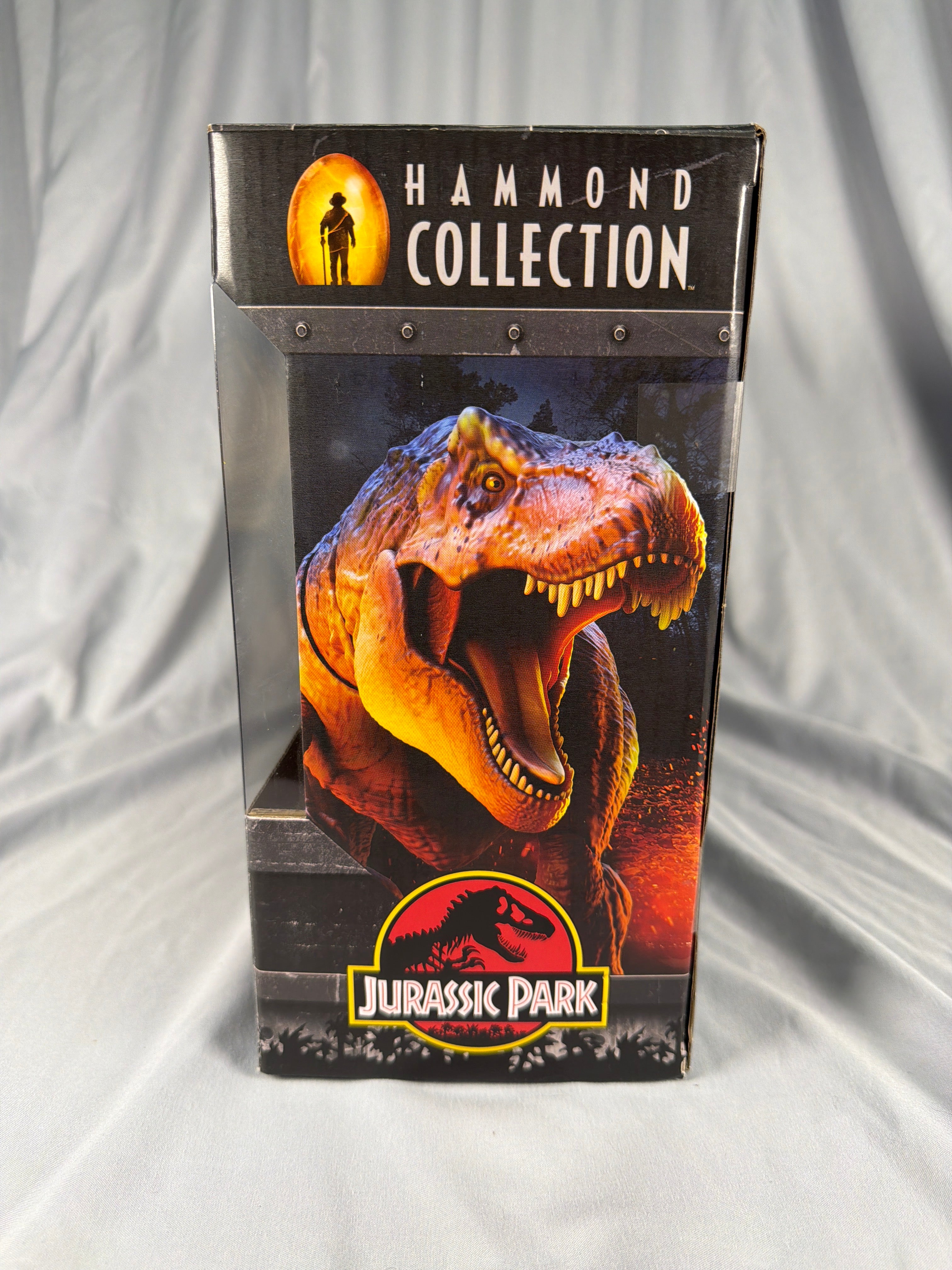 Jurassic Park Hammond Collection Tyrannosaurus Rex Figure 1/18 T Rex NIB