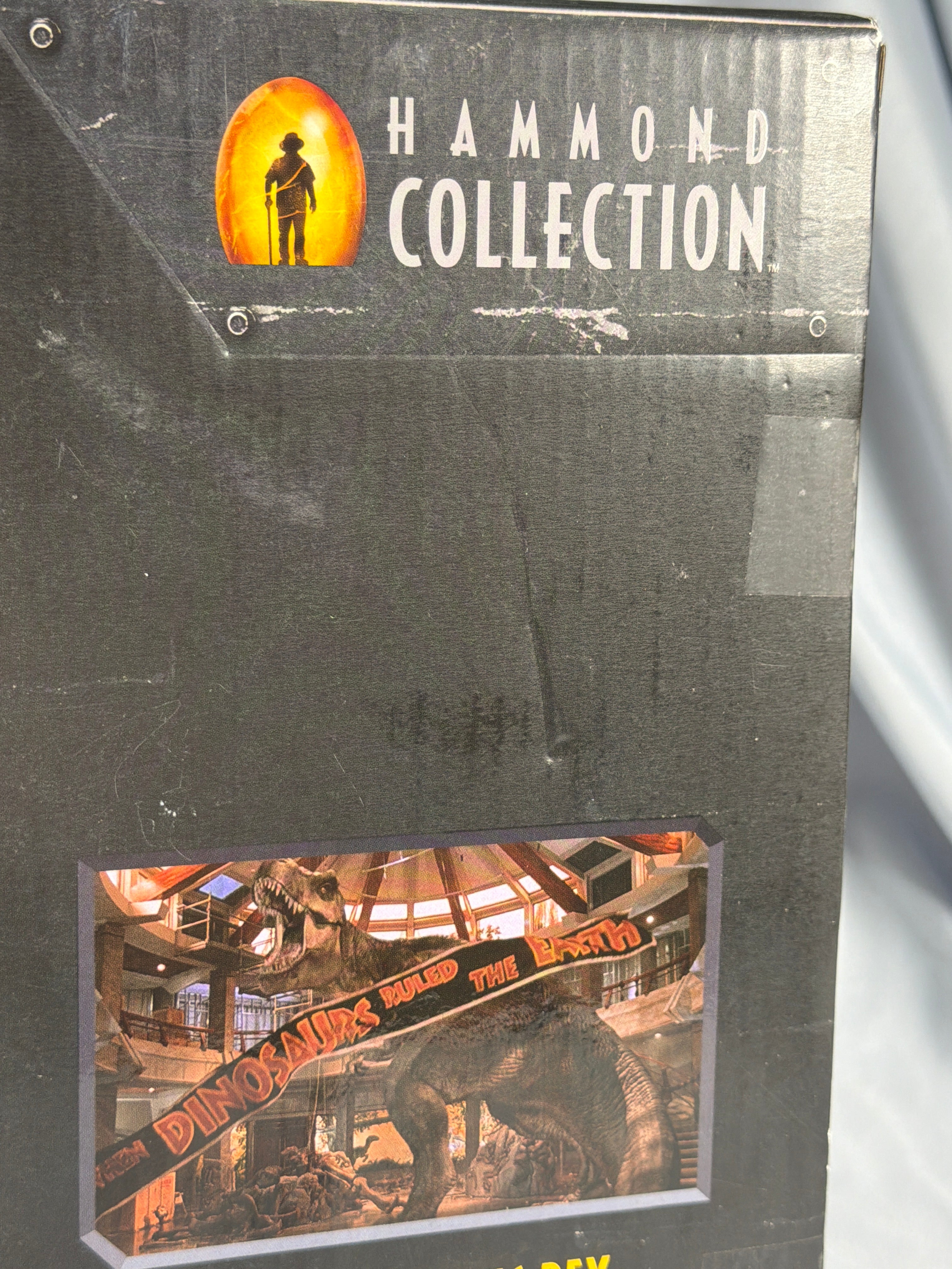 Jurassic Park Hammond Collection Tyrannosaurus Rex Figure 1/18 T Rex NIB