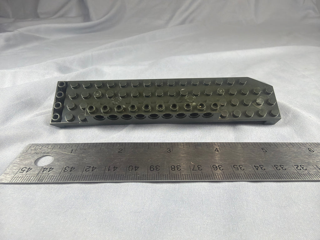AM18602APD Dark Green Tread wheel well fender from set 97381 UNSC Elephant Troop Carrier