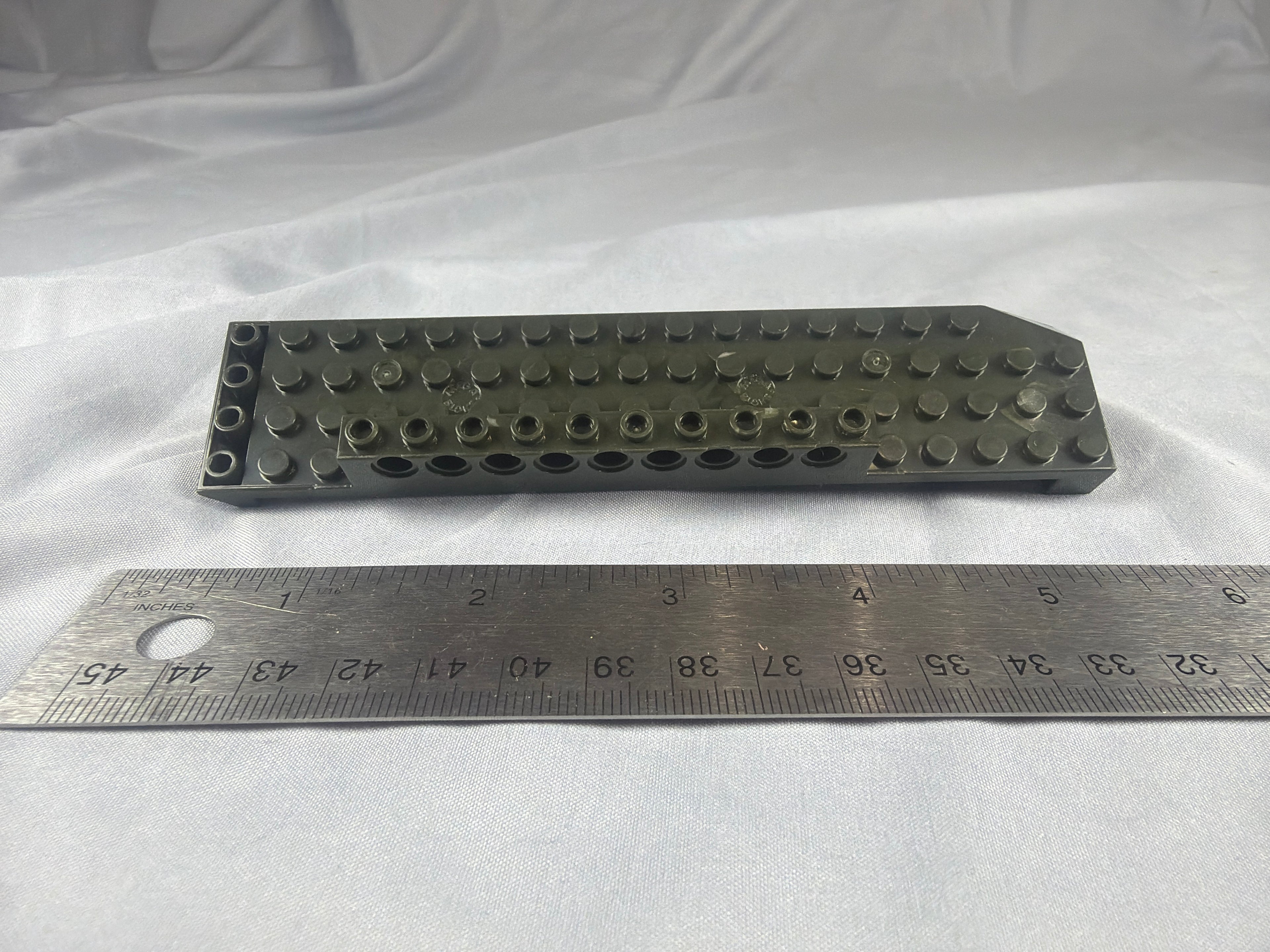 AM18602APD Dark Green Tread wheel well fender from set 97381 UNSC Elephant Troop Carrier