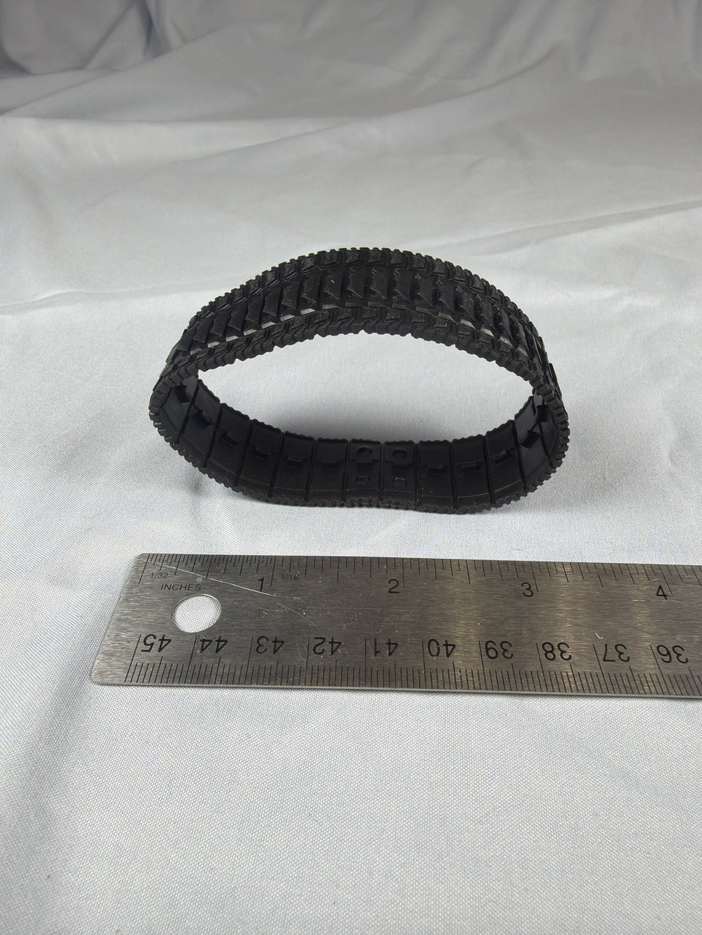 AM18558F Black Rubber Tread from Set 97381 UNSC Elephant Troop Carrier